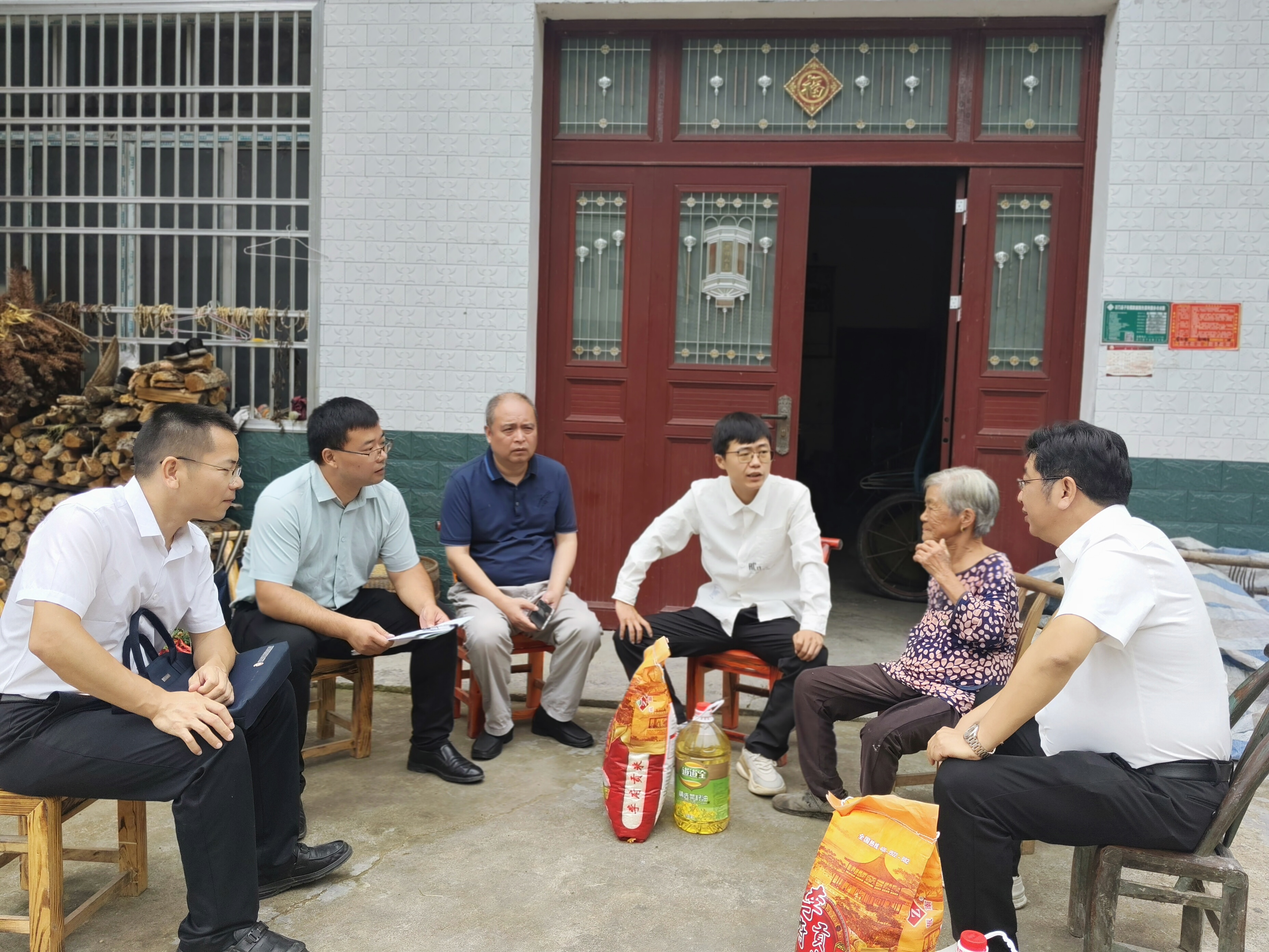 澳门新葡京工矿所：走访慰问暖民心 精准帮扶促振兴