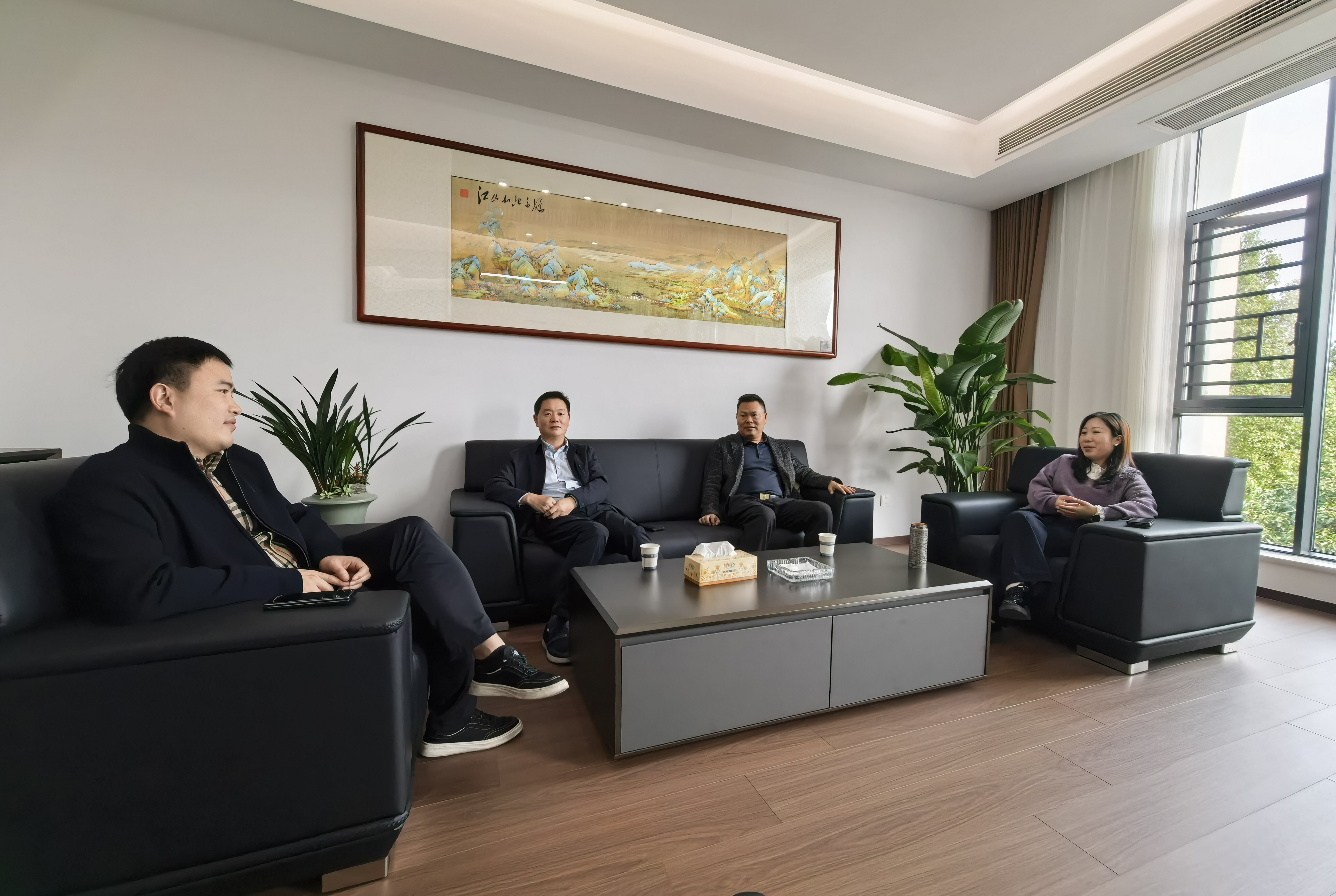 李剑雄带队赴湖南白银会商交流  共谋西藏矿产资源开发新篇章